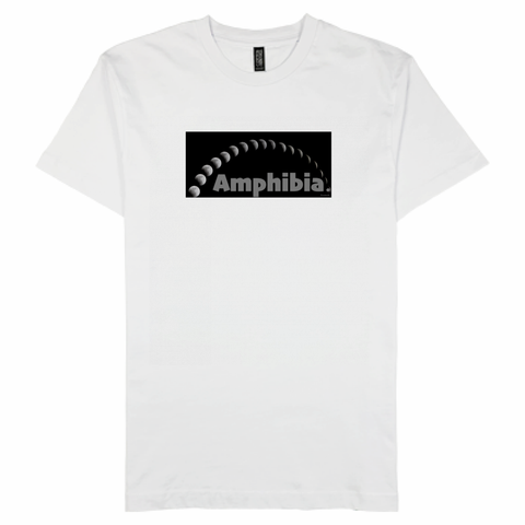 Amphibia Photo Tシャツ（July）